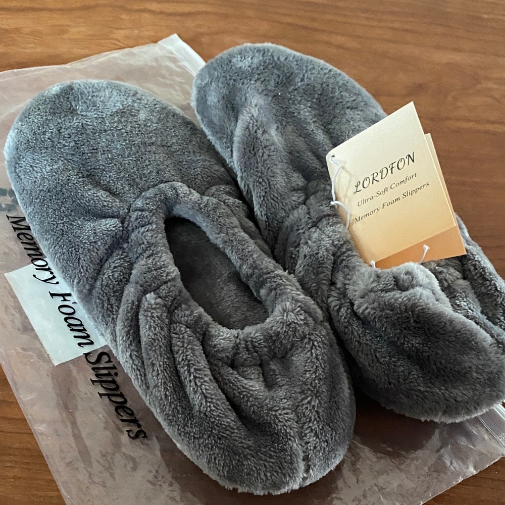 Lordfon Gray Memory Foam Slippers